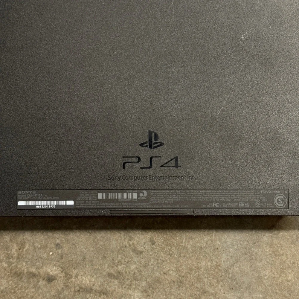 Sony PlayStation 4 PS4 Console Jet Black 500GB Model CUH-1115A Video Game System